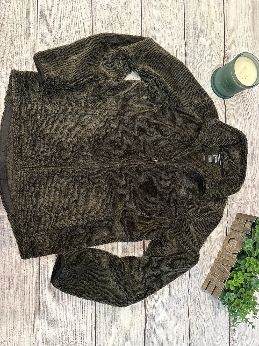 Olive Green Sherpa The North Face zip-Up Jacket
